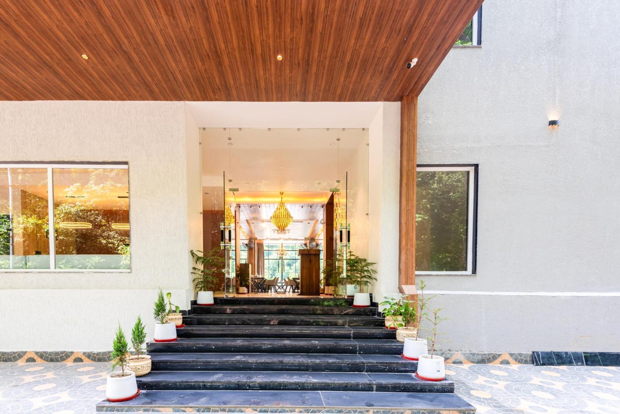 Dls Divine River Resort And Spa, リシケーシュ エクステリア 写真